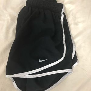 Running shorts